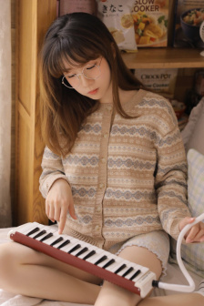 美女大胸脯